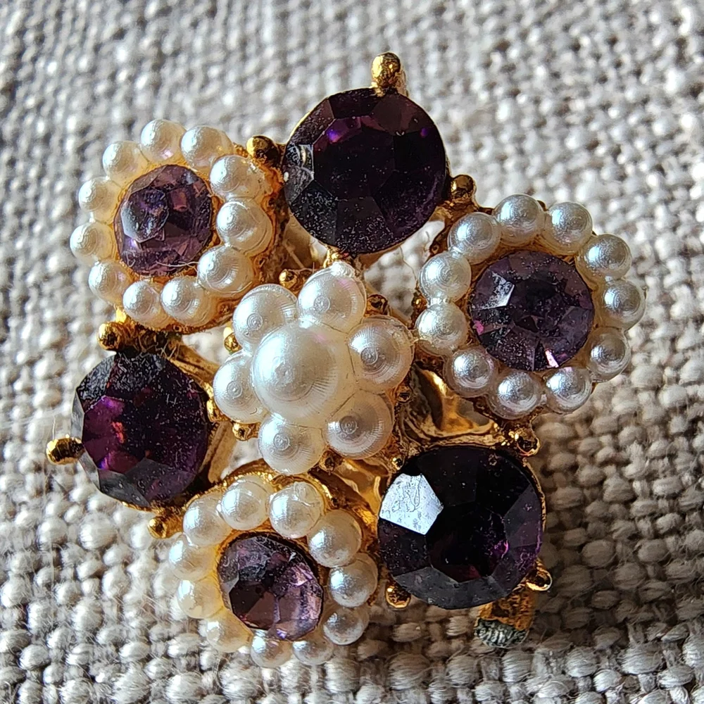Vintage Gold and Purple Floral Brooch with Circular Design